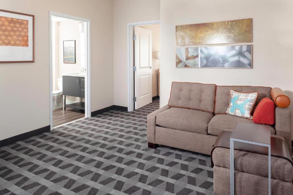 Towneplace Suites By Marriott San Antonio Westover Hills Eksteriør bilde