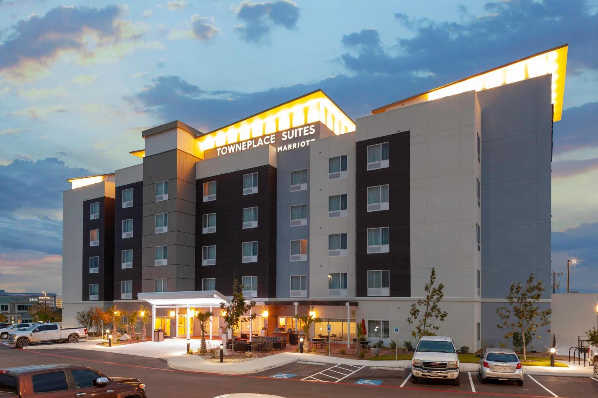 Towneplace Suites By Marriott San Antonio Westover Hills Eksteriør bilde